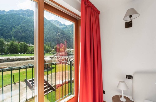 Bieltschocke Apartment | Residence in Gressoney-saint-jean with 1 bedrooms sleeps 4