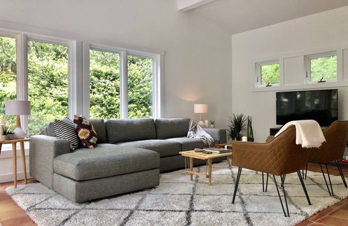 East Hampton House | East Hampton Secluded Luxury Escape, incl. Stunning Gunite Pool