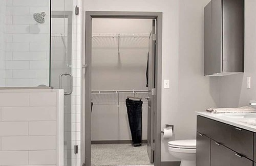 Las Vegas Condo | Panoramic Condo w/ Strip View & King Bed 0.3 mi from Caesar's Palace