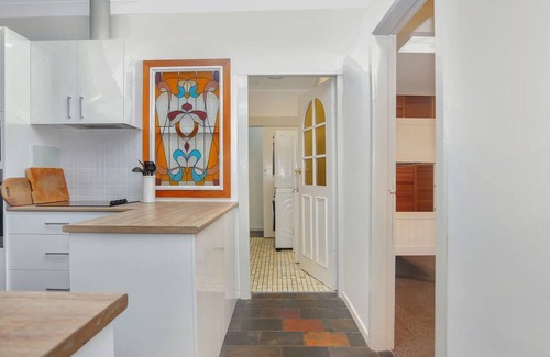 Hawks Nest House | Seaside Sanctuary - located in the Magic Square of Hawks Nest