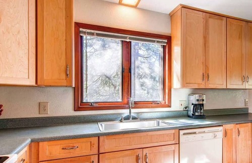 Yosemite West House | Paradise in Yosemite. NEW LISTING inside Yosemite PARK!!