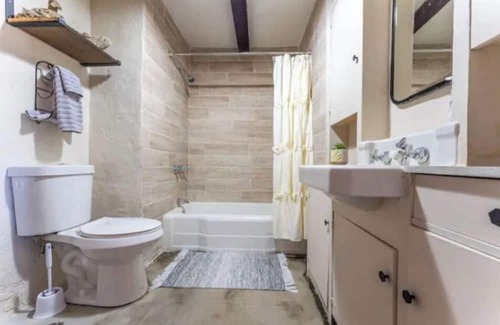 Twentynine Palms House | NEW! Twilite Cactus Villa @ Joshua Tree - Pool, HotTub, FirePit & Outdoor Shower