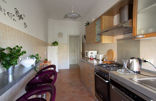 Quartiere XIII Aurelio Apartment | 15 minutes from San Pietro and a few steps from the metro.