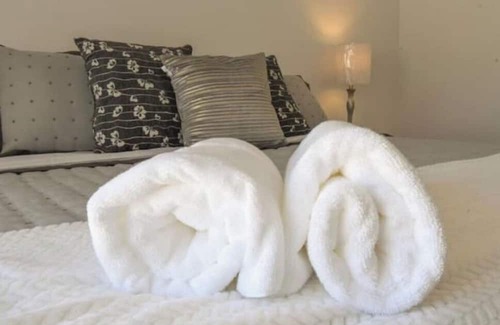 Riverside House | Business class, Fun get away