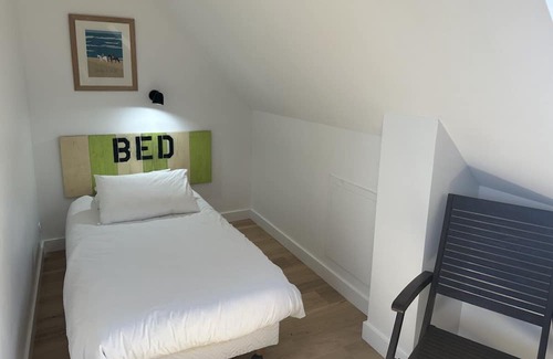Saint-Nicolas-de-Pierrepont Cottage | Le Trou Normand, completely renovated, 10 minutes from sandy beaches