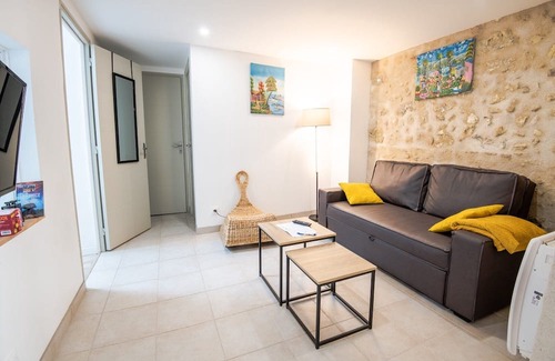 Amboise Apartment | Large T2 on the road to Chateau d'Amboise