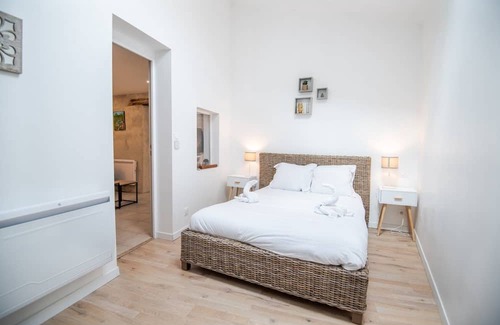 Amboise Apartment | Large T2 on the road to Chateau d'Amboise