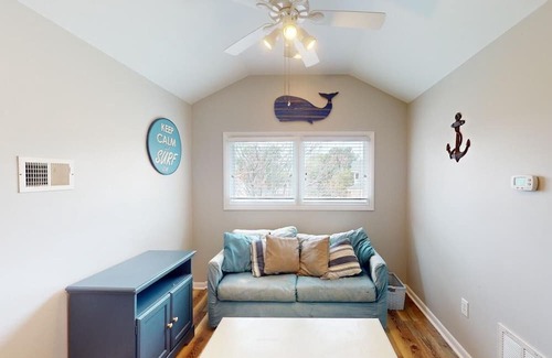 Litchfield by the Sea Villa | Relaxing Retreat by the Lake Pool & Resort Perks