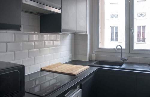 Clichy Apartment | Spacious And Bright Apt Located In Clichy!
