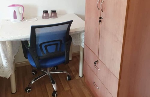 Yishun Apartment | clean air condition double bed room. great location