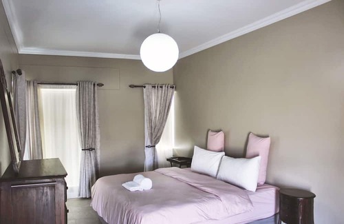 Walvis Bay House | Where the dunes meets the Ocean