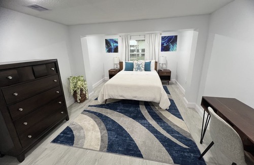 Volusia County Apartment | Palms & Paradise