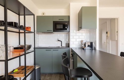 Yves Farge - Le Fleuve Apartment | DIFY Desaugiers - Jean Macé