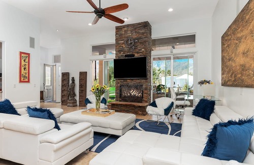 Racquet Club South House | PS Sunrise: Views, Games and Poolside Life at Its Best!