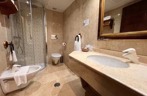 Old Town Hotel | Microtel Placentinos