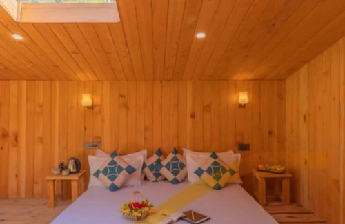 Banjar House | Swastik Retreat