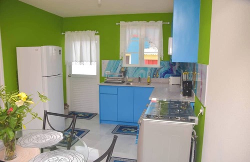 Ivy Apartment | Grateful 3bd A by Zenbreak