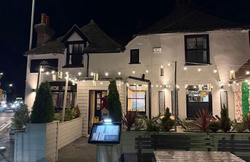 Broad Oak Apartment | Aspendos Hotel