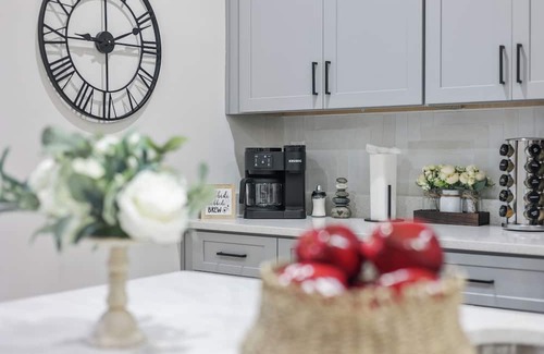 Atlanta Apartment | Once Upon A Gem