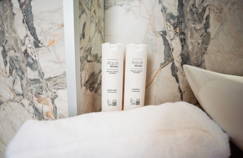 Otopeni Hotel | FLY & STAY AT GEORGE'S