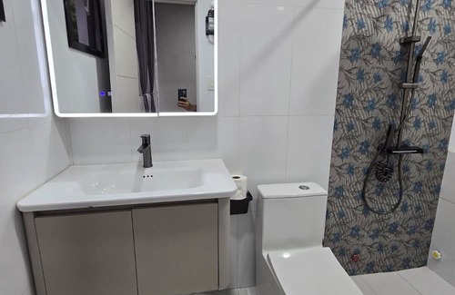 Lian Hotel | Kawan Beach House and Sanctuary