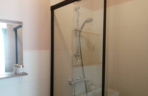 Saint-Denis-les-Martel Hotel | La maison O kiwis