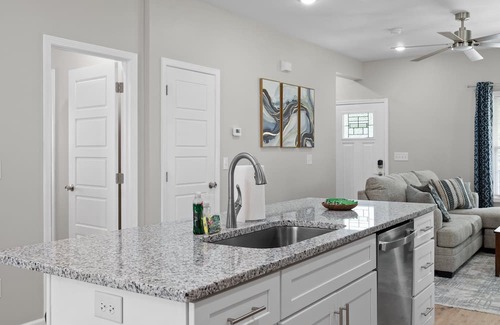 Clarksville House | The Lopez Lounge in Downtown