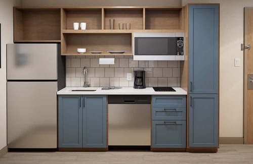 Chatham-Kent Hotel | Candlewood Suites Chatham South by IHG