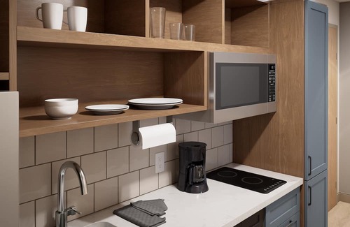 Chatham-Kent Hotel | Candlewood Suites Chatham South by IHG