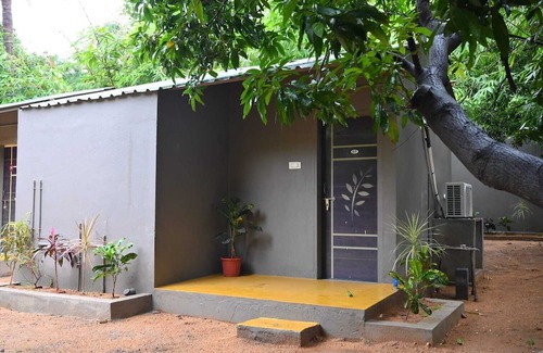 Kamalapur Hotel | Whispering Rocks Jungle Resort