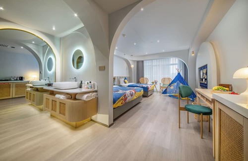 Yanta Qu Hotel | AI Lives In The Future Hotel（Xi'an High tech Zone Science and Technology Second Road Subway Station）