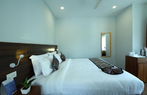 Phuntsholing Hotel | Laughing Lama Hotel Dewaling