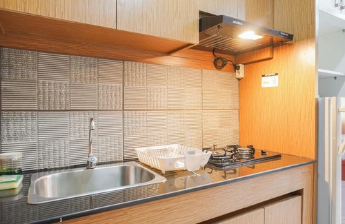 Depok Apartment | Comfort And Cozy Living Studio At Park View Condominium Apartment