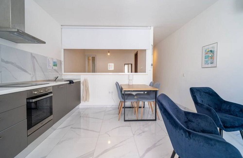 Xlendi Apartment | Cozy Apartment With Balcony in Xlendi Bay Gozo