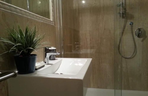 Reggio nell'Emilia Hotel | HOTEL LA VECCHIA REGGIO