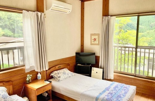 Morotsuka Bed & Breakfast | Morino Minshuku Kinosato