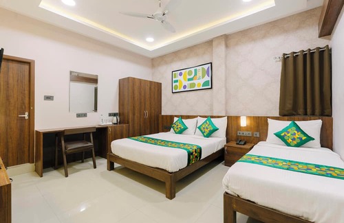 Triplicane Hotel | Treebo RKH Palace