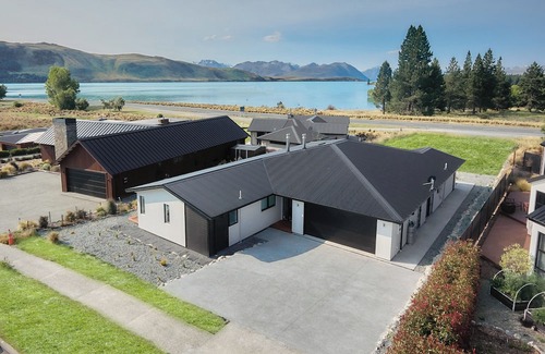 Lake Tekapo House | Alice Garden