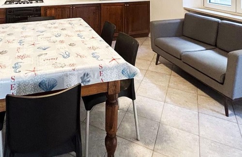 San Vincenzo Apartment | Via Della Principessa a Stone s Throw From the Sea-rif Principessa
