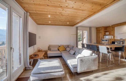 Passy Ski Chalet | Chalet in the heart of the Mont Blanc region. Pets welcome!