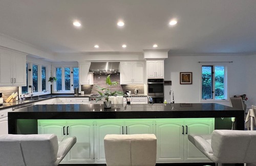 South San Mateo Resort | Spacious resort in peaceful Hillsborough with SPA/Pool for long term stay