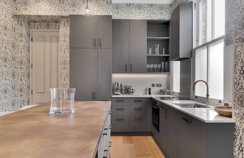 Royal Tunbridge Wells Apartment | Pass the Keys | Luxury flat centrally located