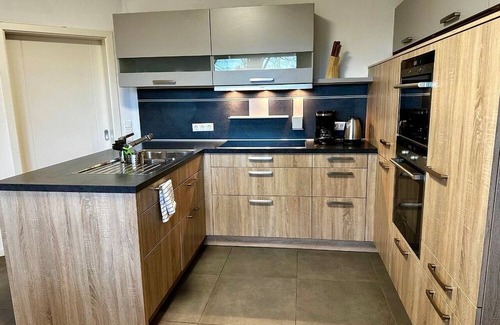 Bad Zwischenahn House | Bungalow for 9 guests with 120m² in Bad Zwischenahn (266620)