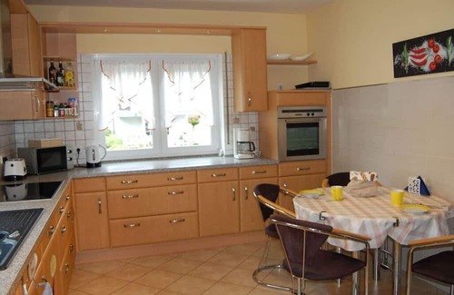 Heusweiler Boat Rental | Felix Comfortable holiday residence