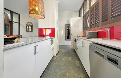 Wongaling Beach Apartment | Wongalinga Beachfront Apt 7