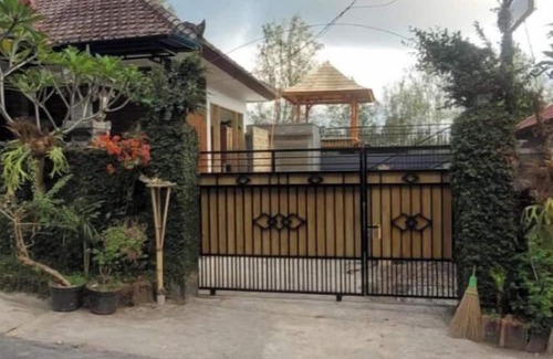 Gobleg House | Cozy 1-bedroom apartment in charming Bali with AC, WiFi