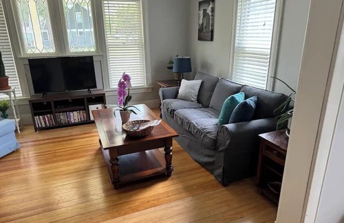 Brookings House | Historic Charm