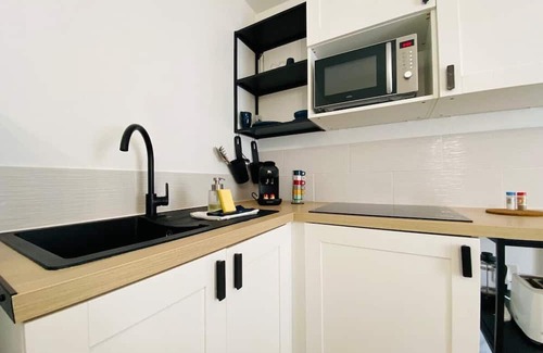 Saint-Serge Apartment | Casa Jardin des Plantes : New flat -Calm