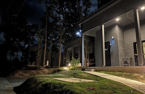 Minamiaso House | DAHARA S3 A newly built cottage with a panoramic /Asogun Kumamoto