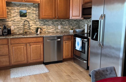 Wonderland Hills House | 3-bedroom NOBO townhome in beautiful Boulder with AC, WiFi. Enjoy your stay!